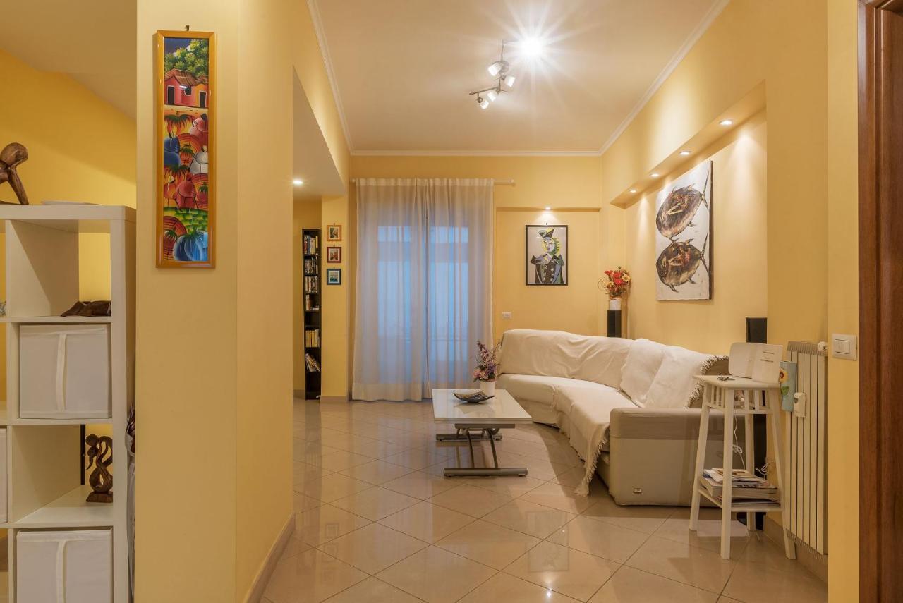 Lovely Flat Marconi District Roma Exterior foto